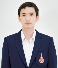 นายพจน์ชนก สมบัติ