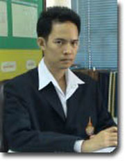 นายกิตติพงศ์ ตรีเพ็ชร์